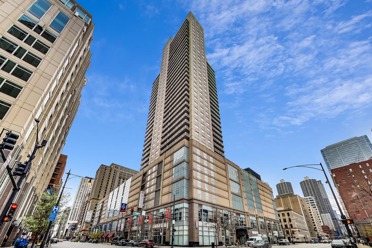 545 N Dearborn St. #2309, Chicago, IL 60654