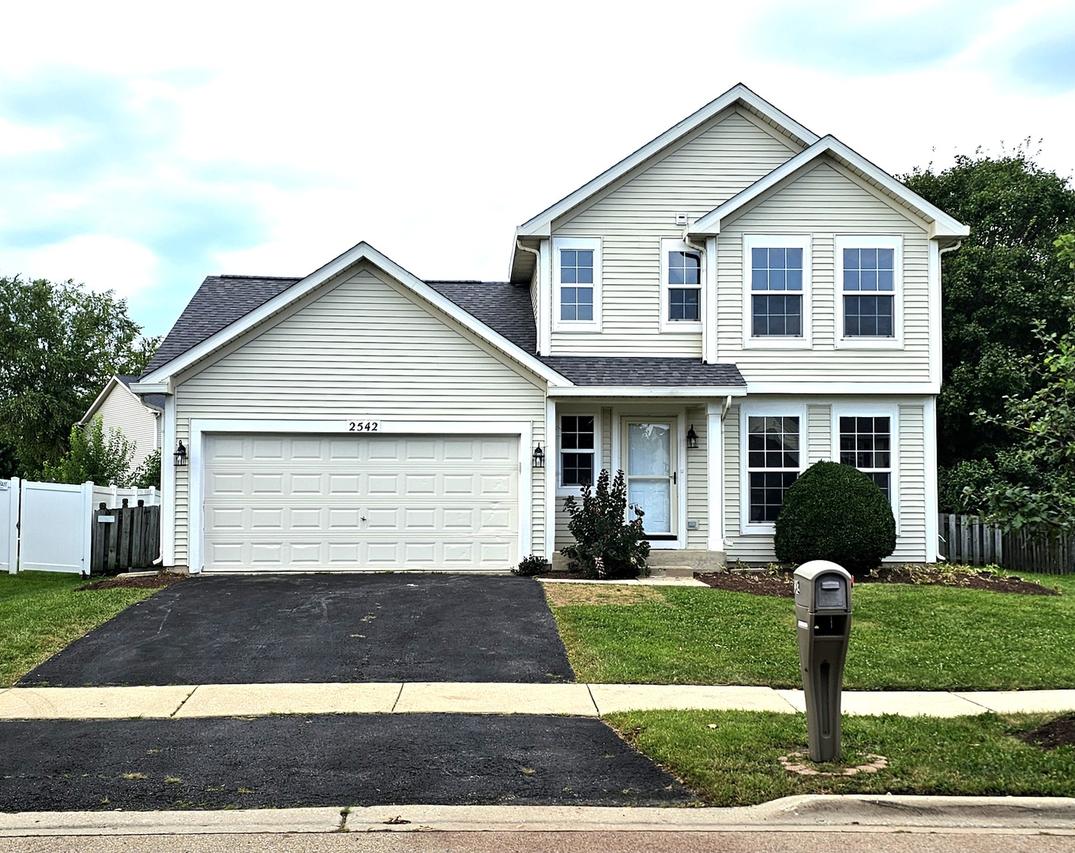 2542 Shauna Dr., Montgomery, IL 60538
