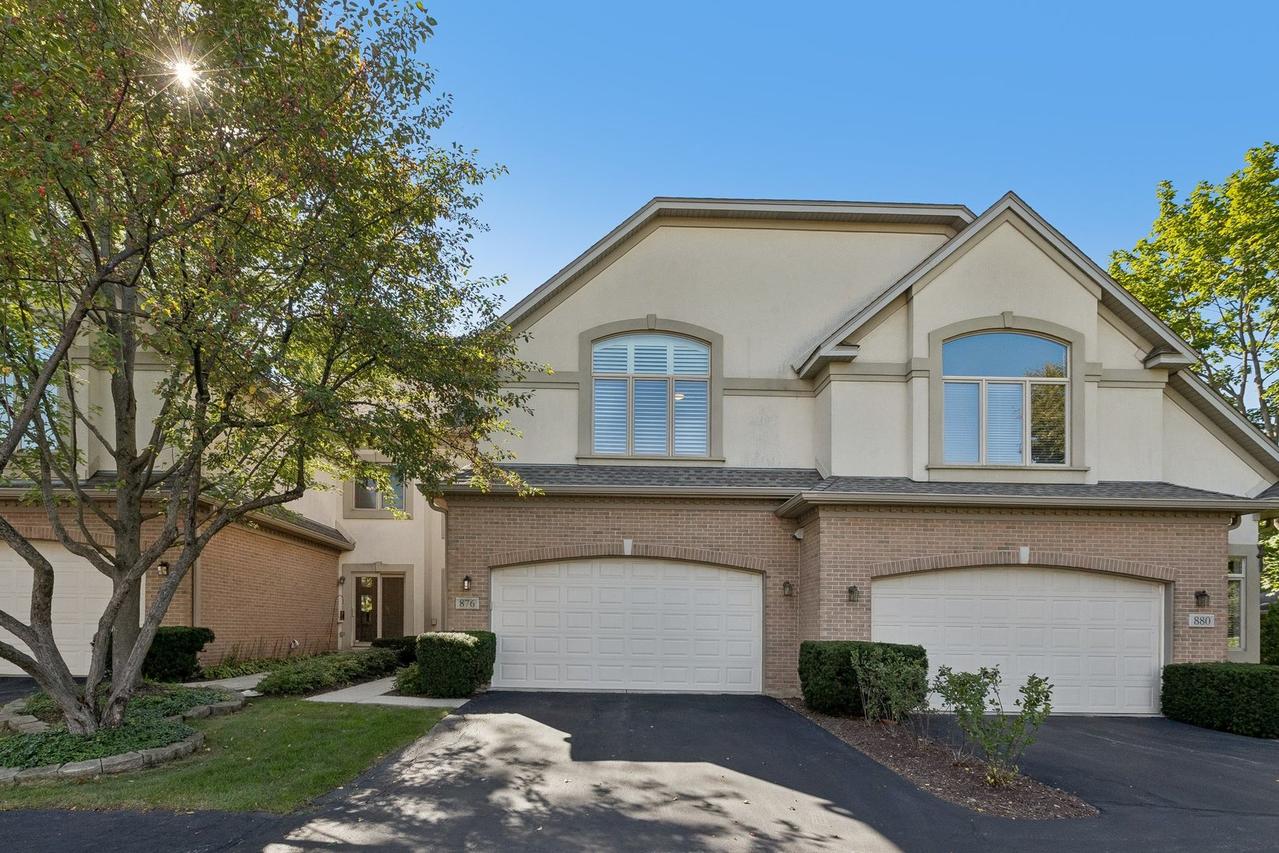 876 N Maple Ave., Palatine, IL 60067