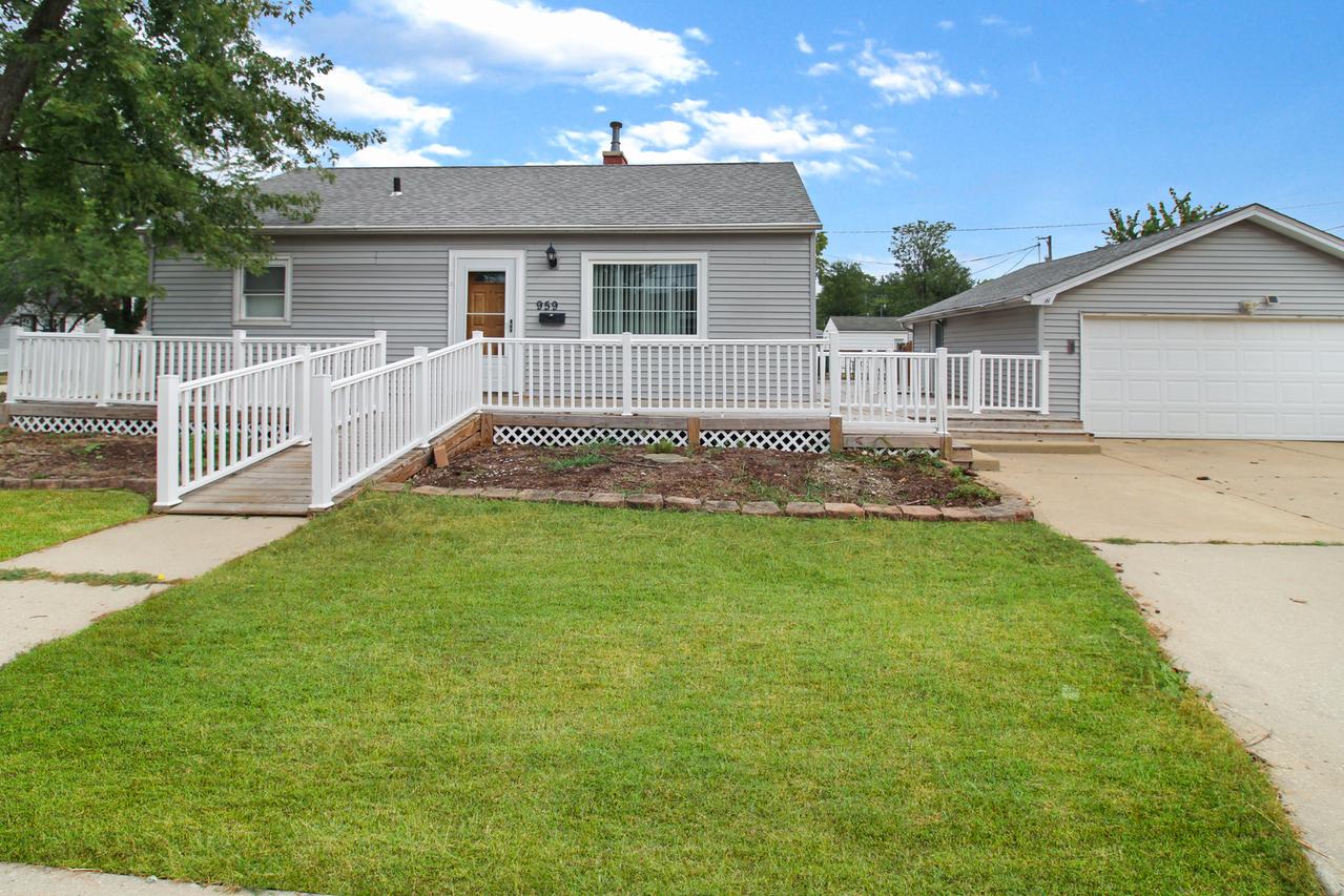 959 Norley Ave., Joliet, IL 60435