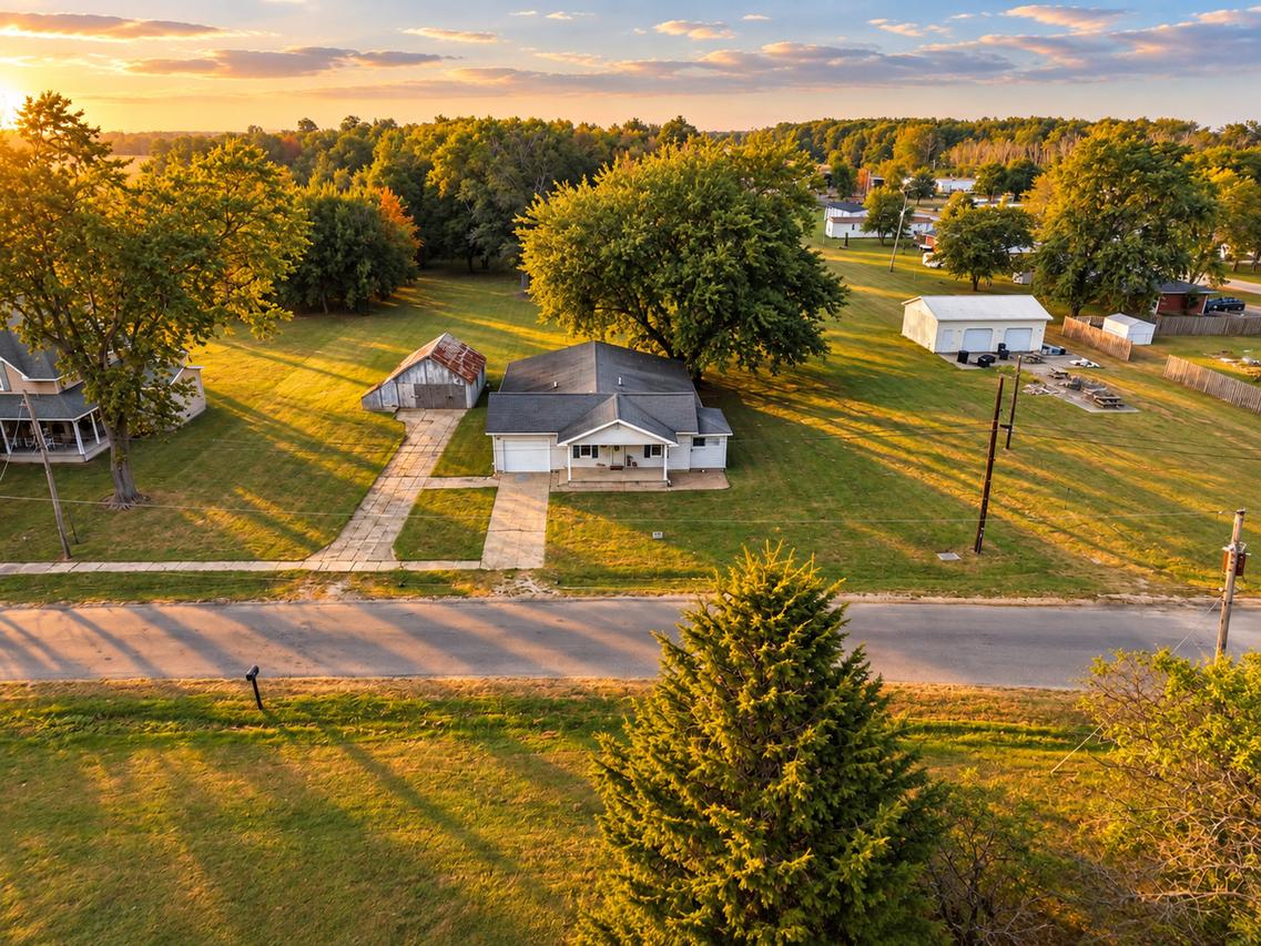328 Ida St., Noble, IL 62868