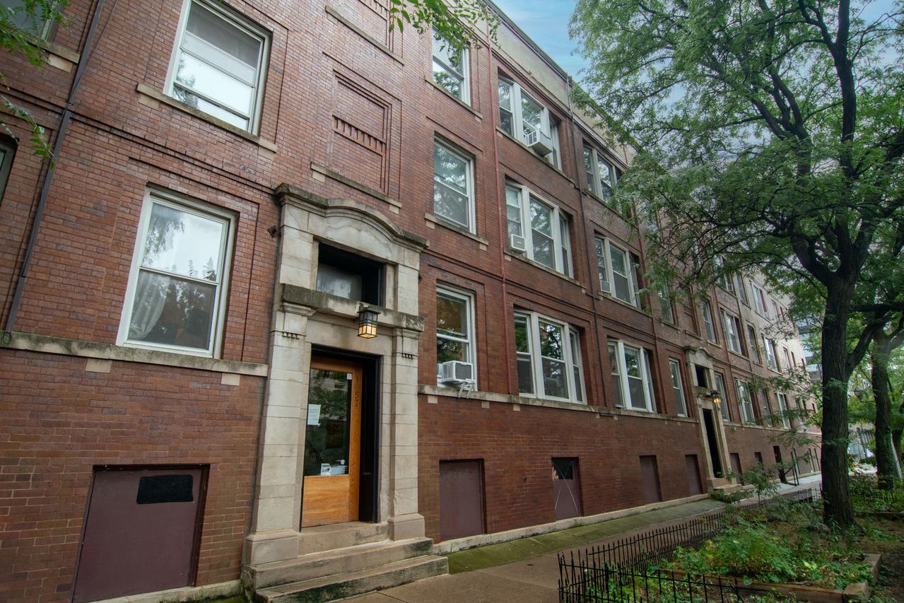 1057 W Berwyn Ave. #3, Chicago, IL 60640