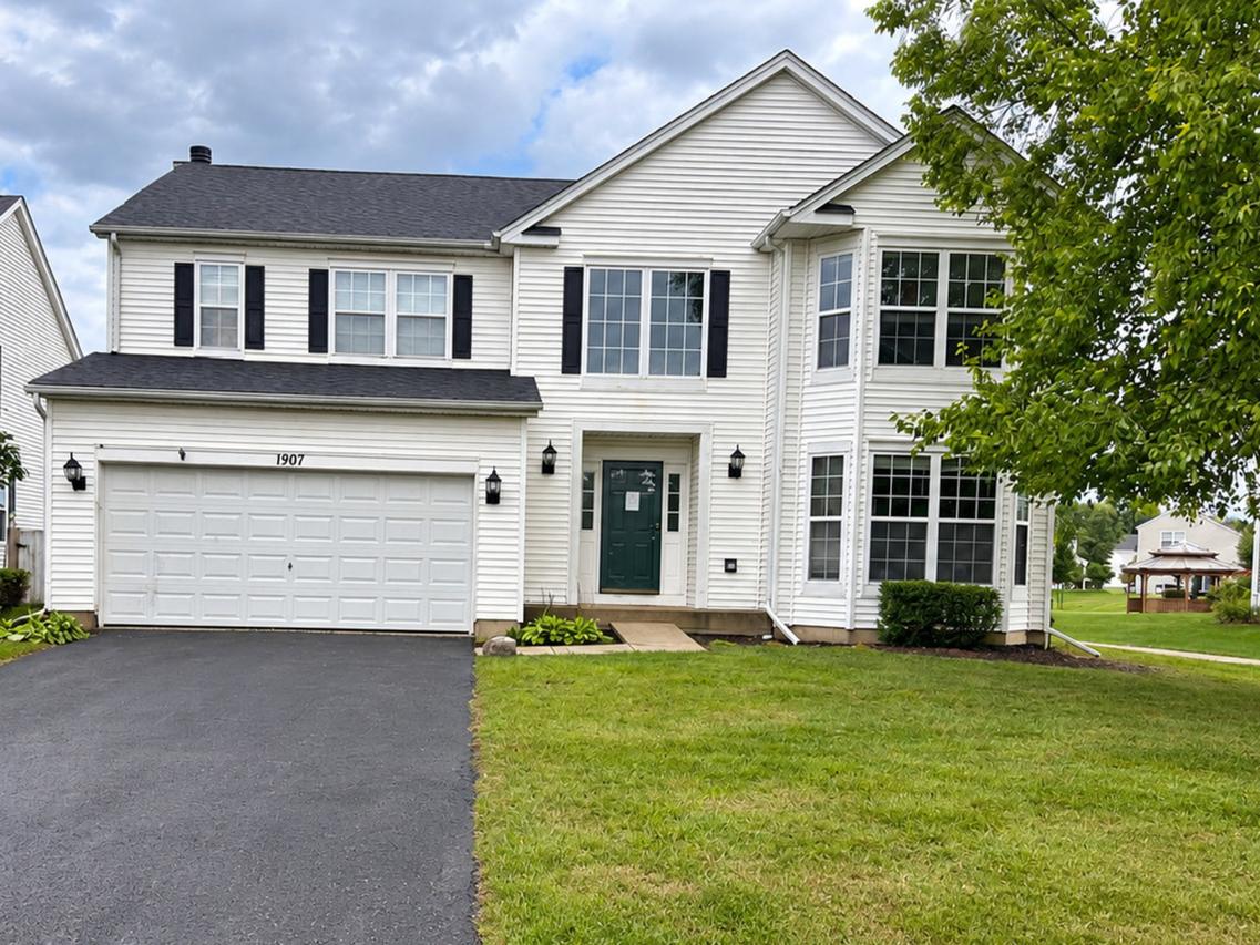 1907 Ridge Moor Dr., Plainfield, IL 60586