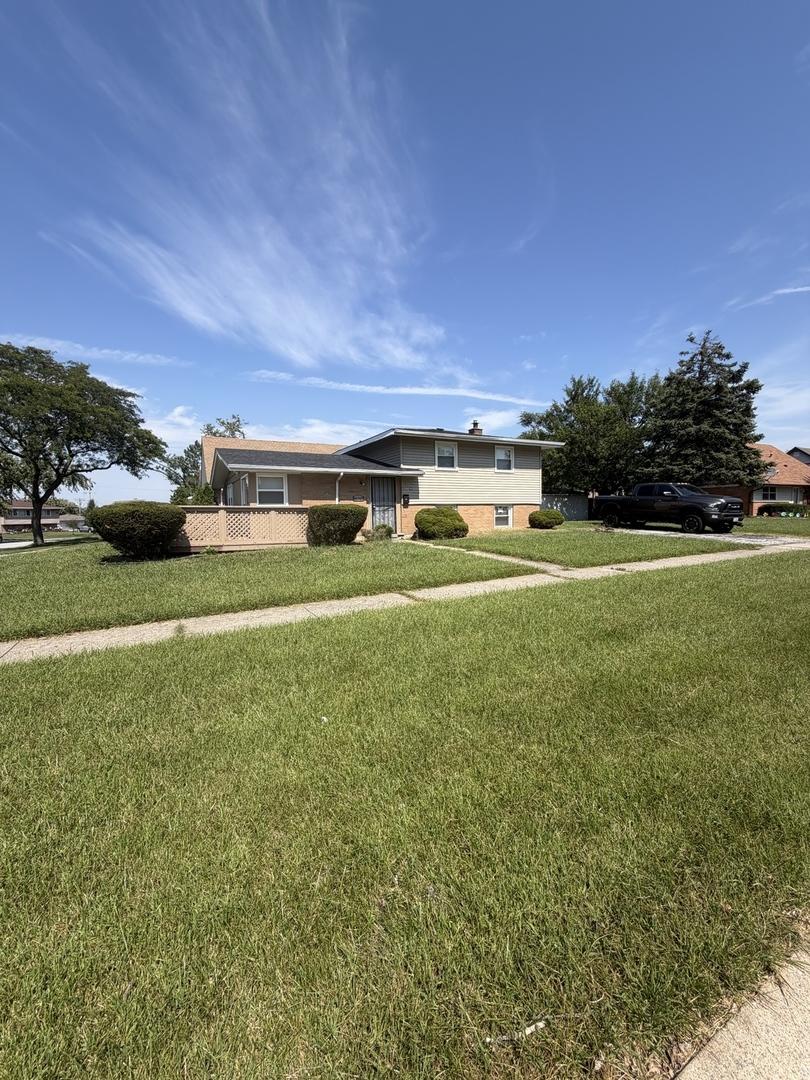16767 Sunset Ridge Dr., Country Club Hills, IL 60478