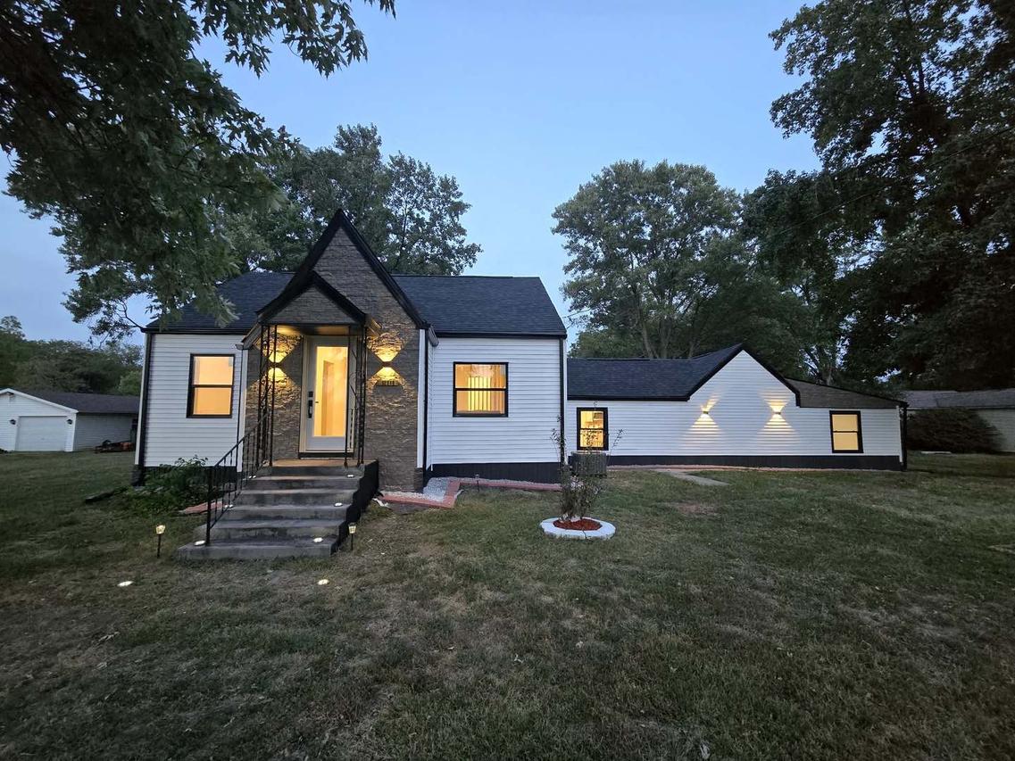 14322 Memory Ln., Mt Vernon, IL 62864
