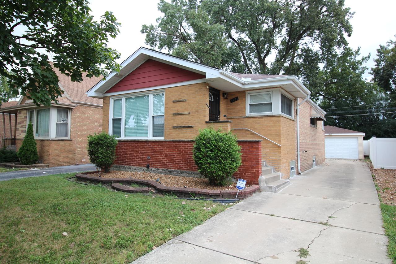 3121 W 85th St., Chicago, IL 60652