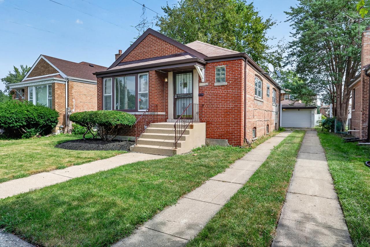 13609 S Atlantic Ave., Riverdale, IL 60827