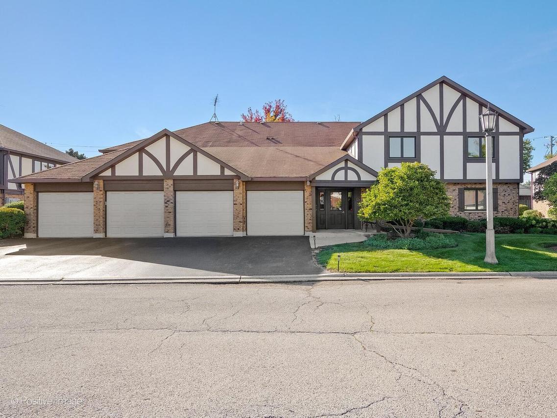 524 Banyon Ln. #D, La Grange, IL 60525