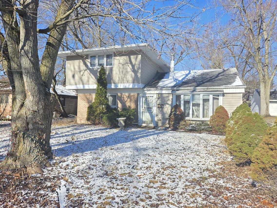 340 Nassau St., Park Forest, IL 60466
