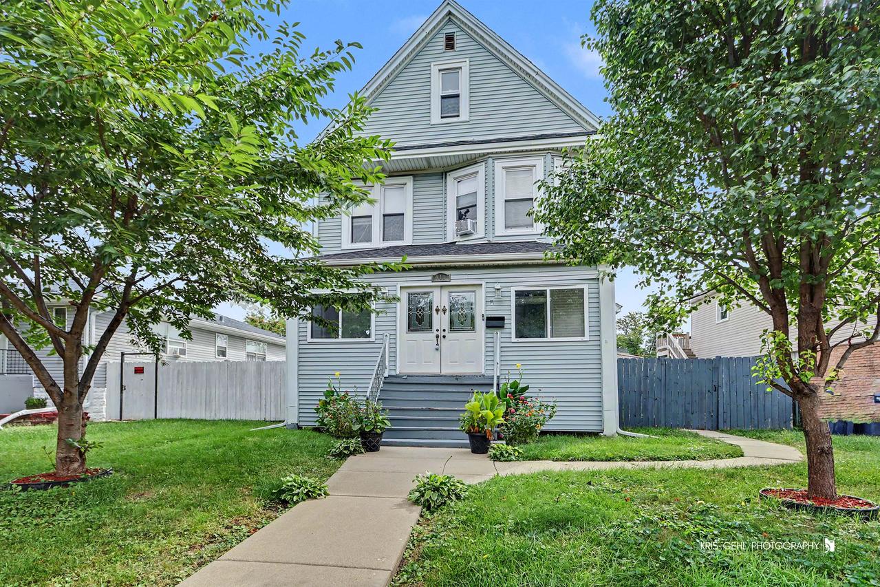 415 S 20th Ave., Maywood, IL 60153