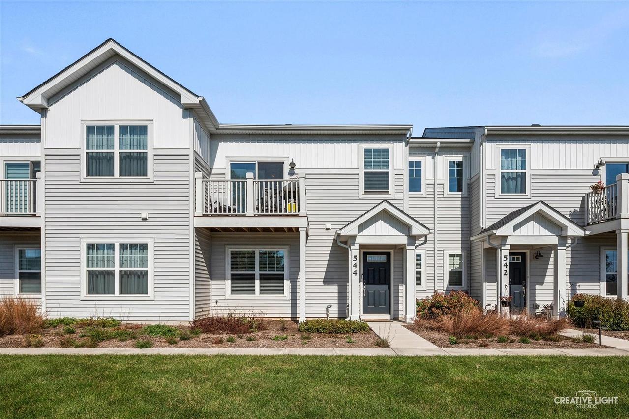 544 Comstock Rd., South Elgin, IL 60177