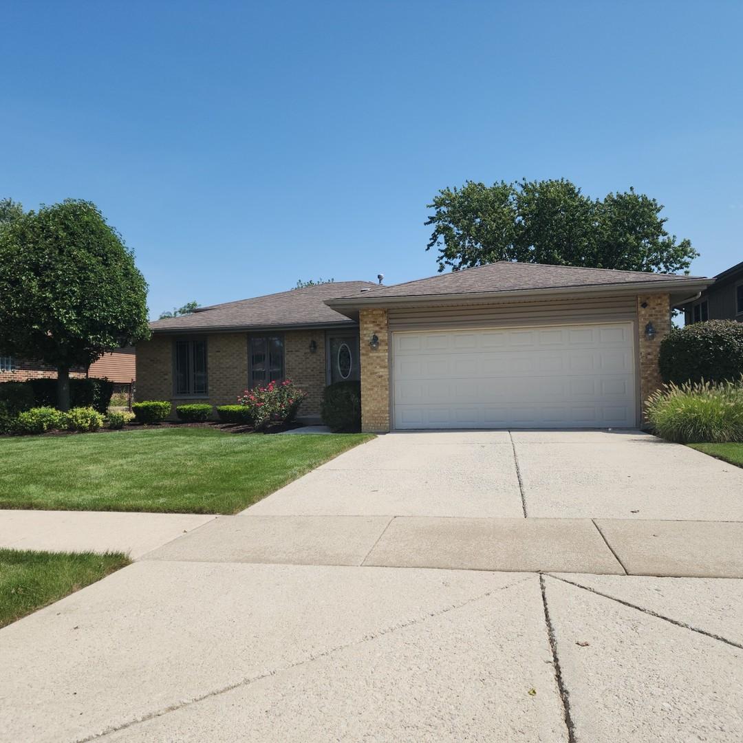 16931 82nd Ave., Tinley Park, IL 60477