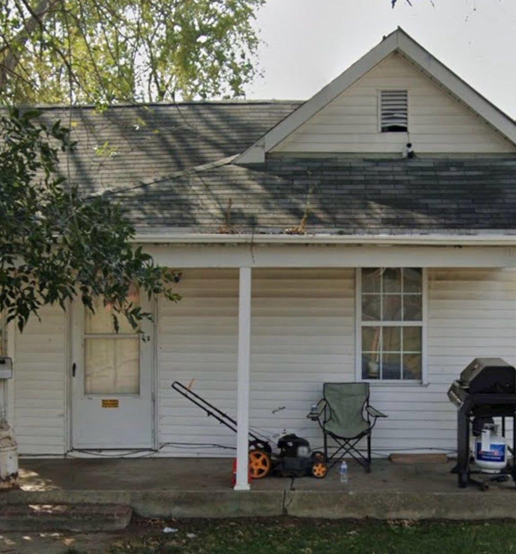 900 W South 1st St., Shelbyville, IL 62565