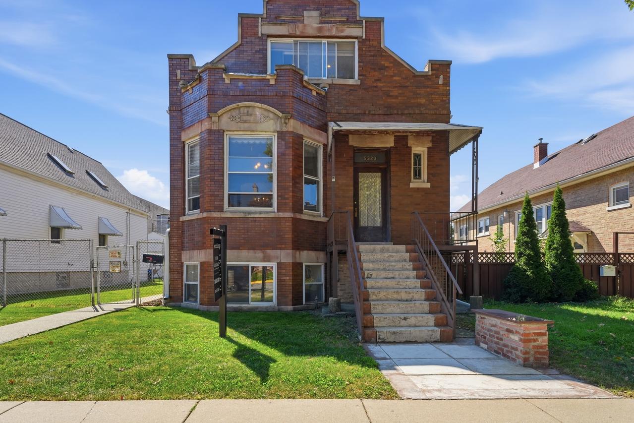 5323 W 24th Pl., Cicero, IL 60804