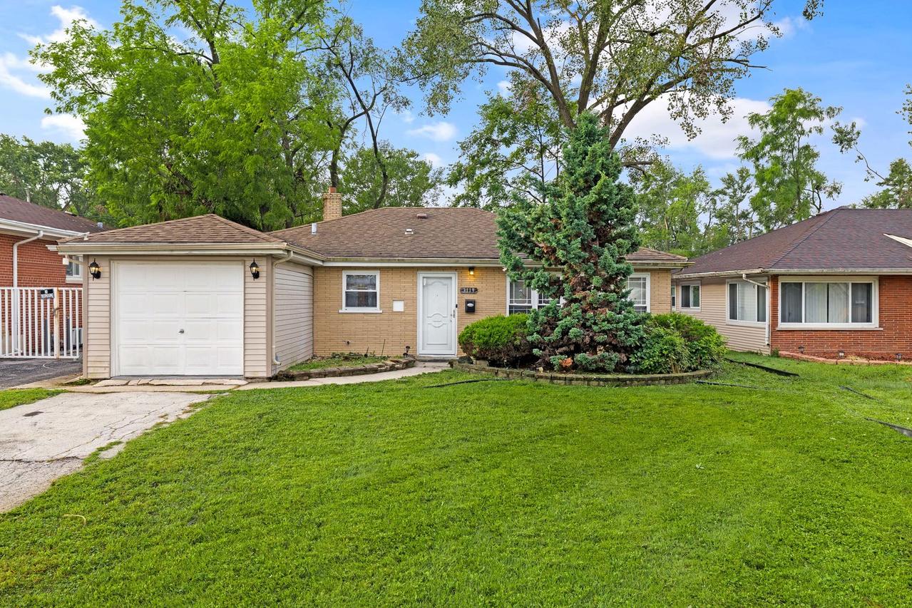 3119 173rd St., Hazel Crest, IL 60429