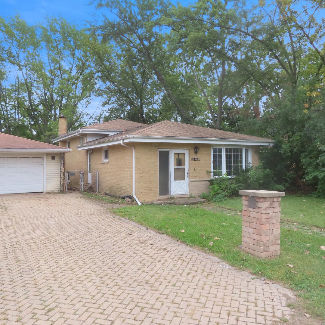 127 S Addison Rd., Wood Dale, IL 60191