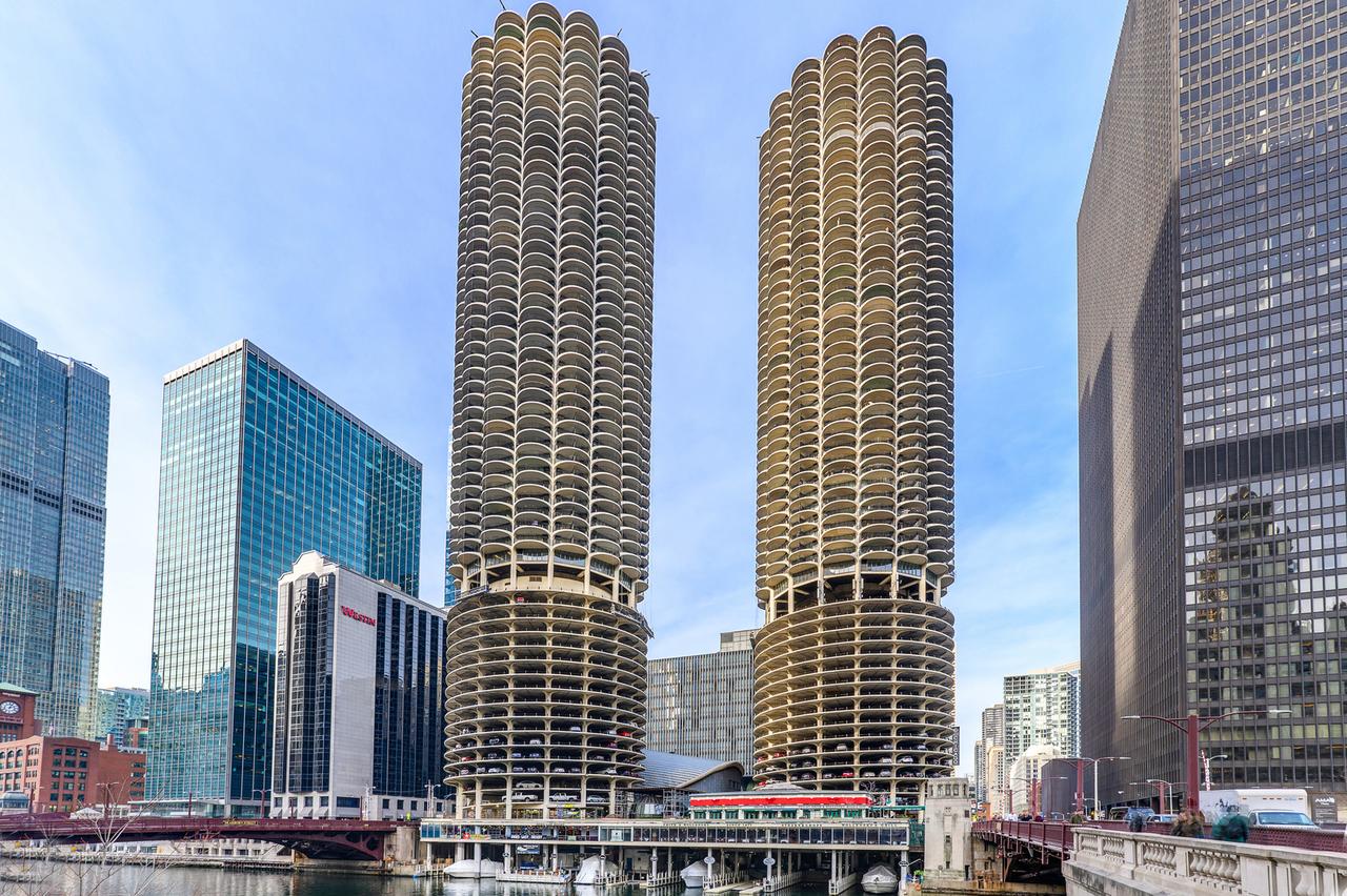 300 N State St. #4026, Chicago, IL 60654