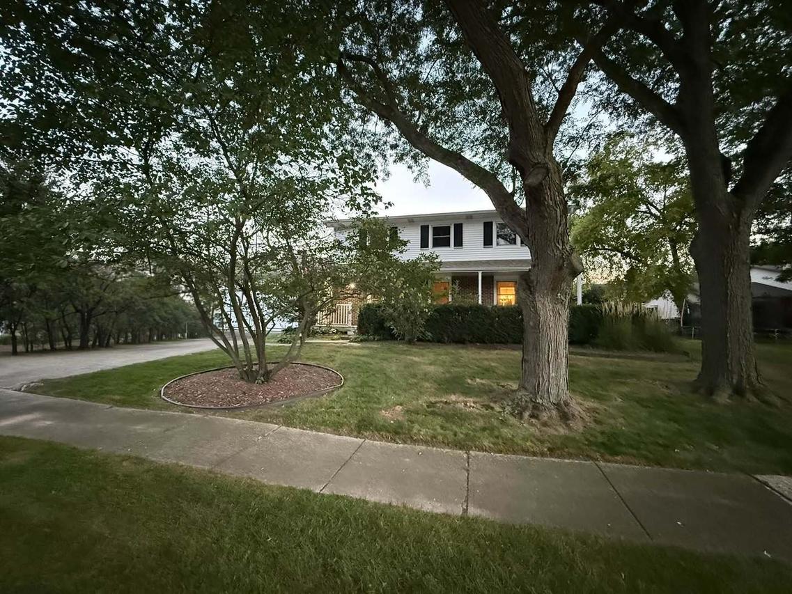 4421 Oriole Ct., Gurnee, IL 60031