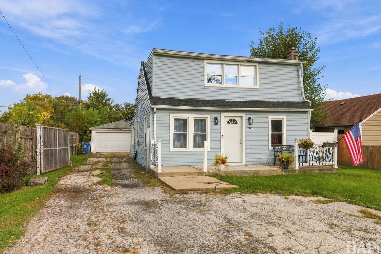 7118 W 74th St., Chicago, IL 60638