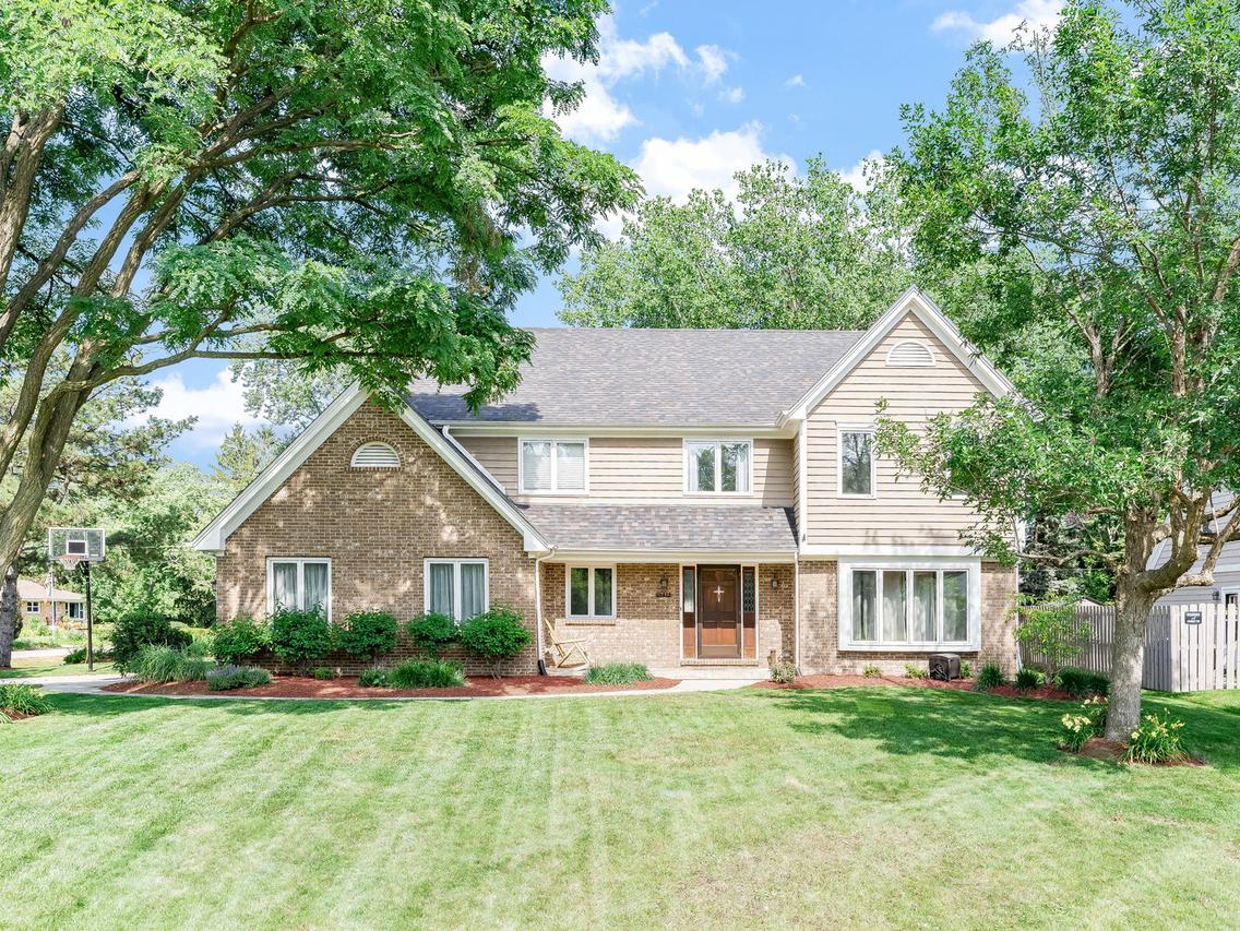 0S415 Madison St., Winfield, IL 60190