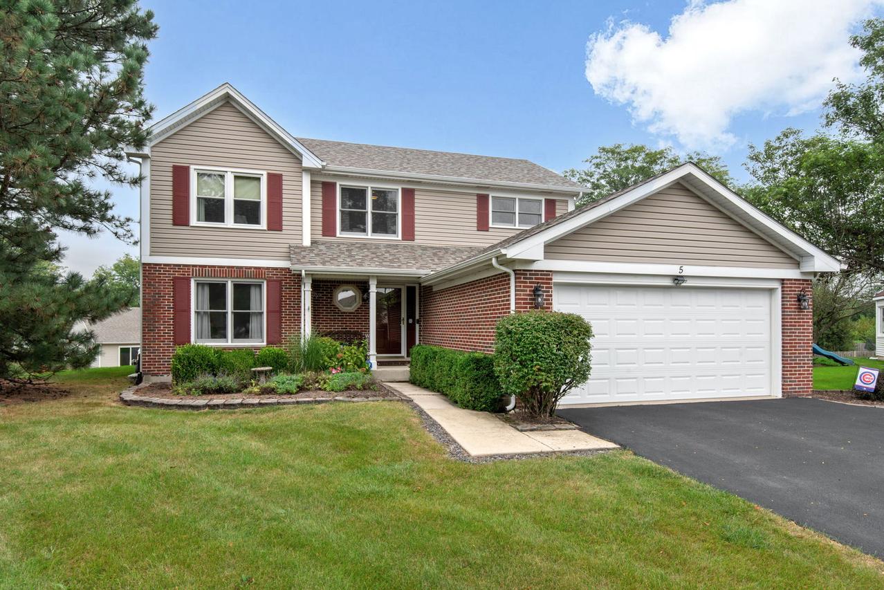 5 Beaver Creek Ct., Bolingbrook, IL 60490