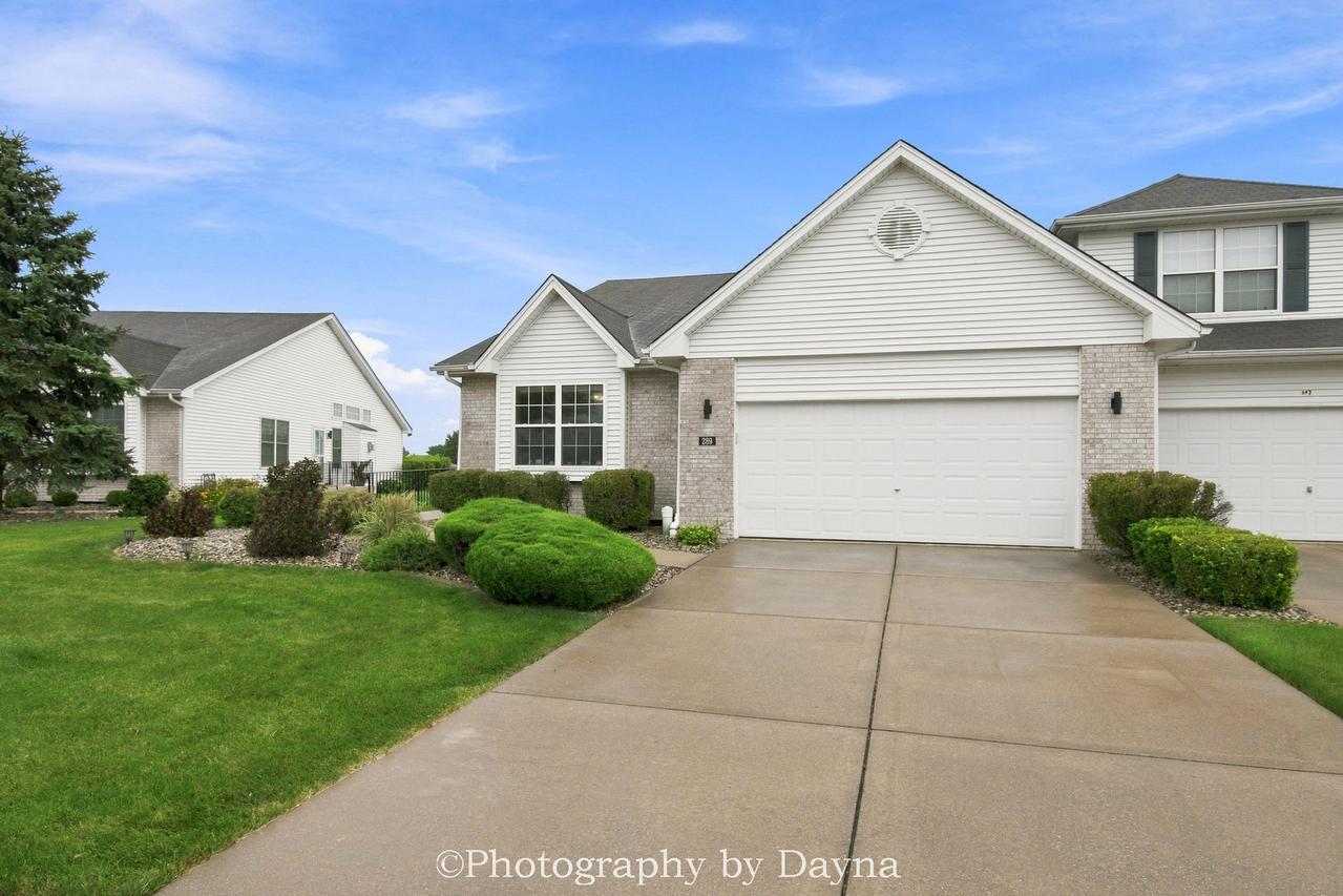 289 White Hawk Way, Manteno, IL 60950