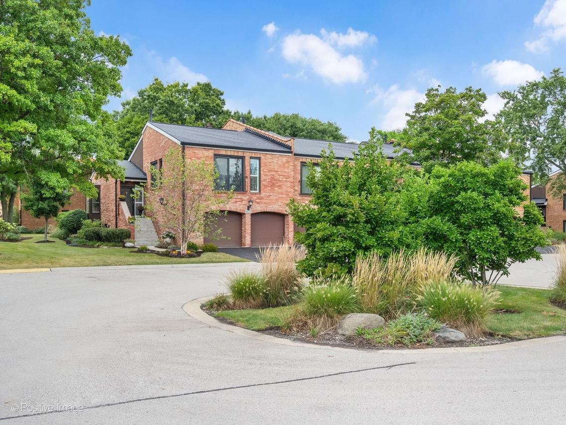 [Address Hidden by Seller], Oak Brook, IL 60523