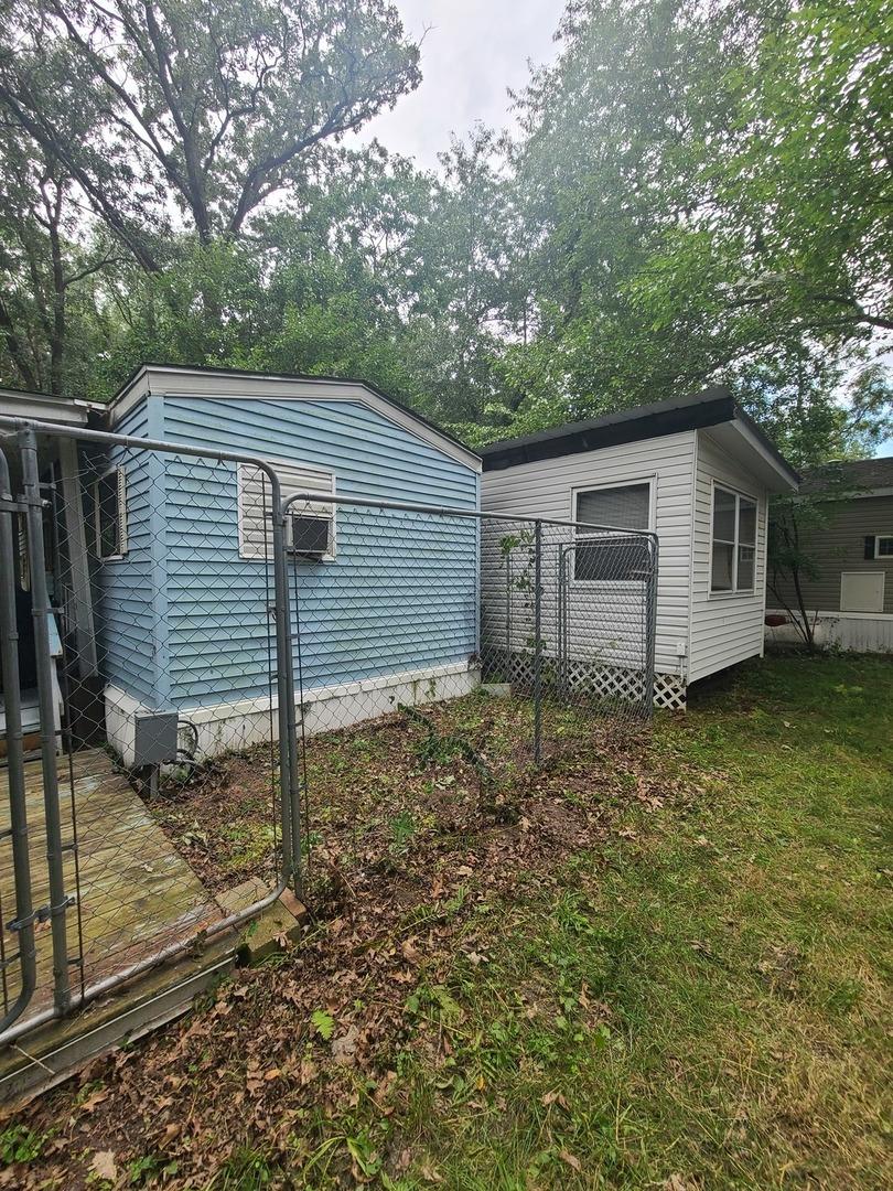 17/282 Woodhaven, Sublette, IL 61367