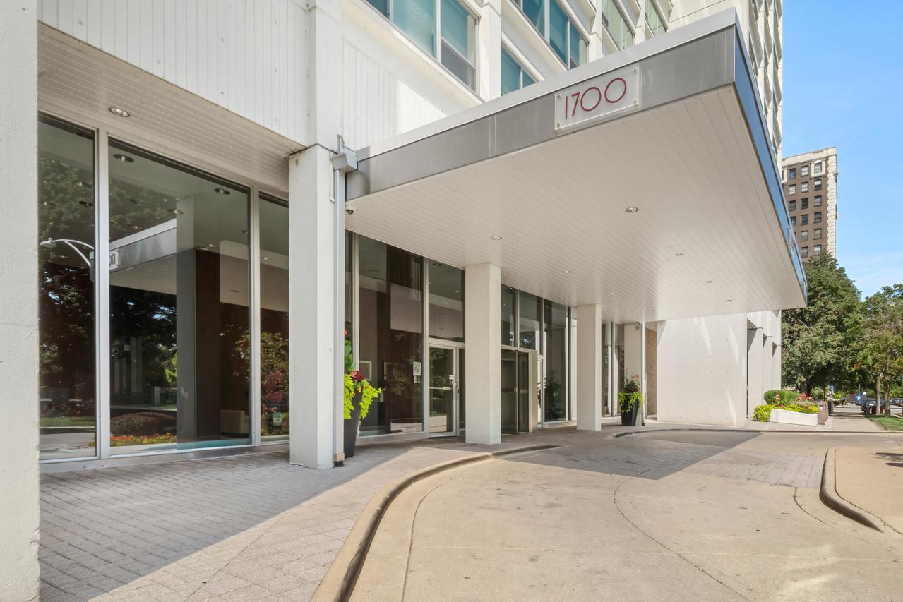 1700 E 56th St. #3409, Chicago, IL 60637
