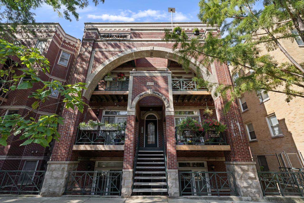 4124 N Kenmore Ave. #2N, Chicago, IL 60613