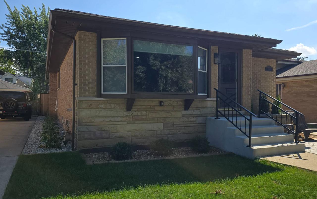 7039 N Ottawa Ave., Chicago, IL 60631