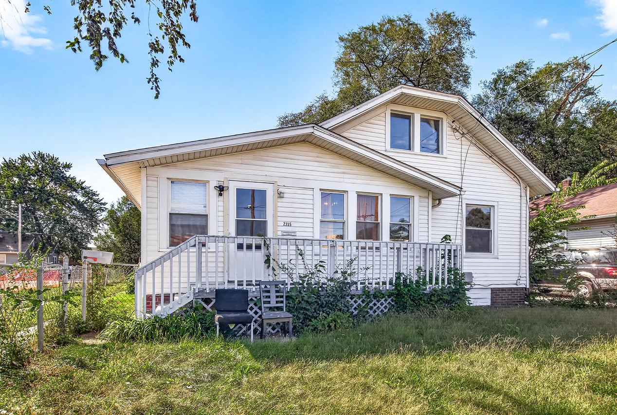 2335 11th St., Rockford, IL 61104