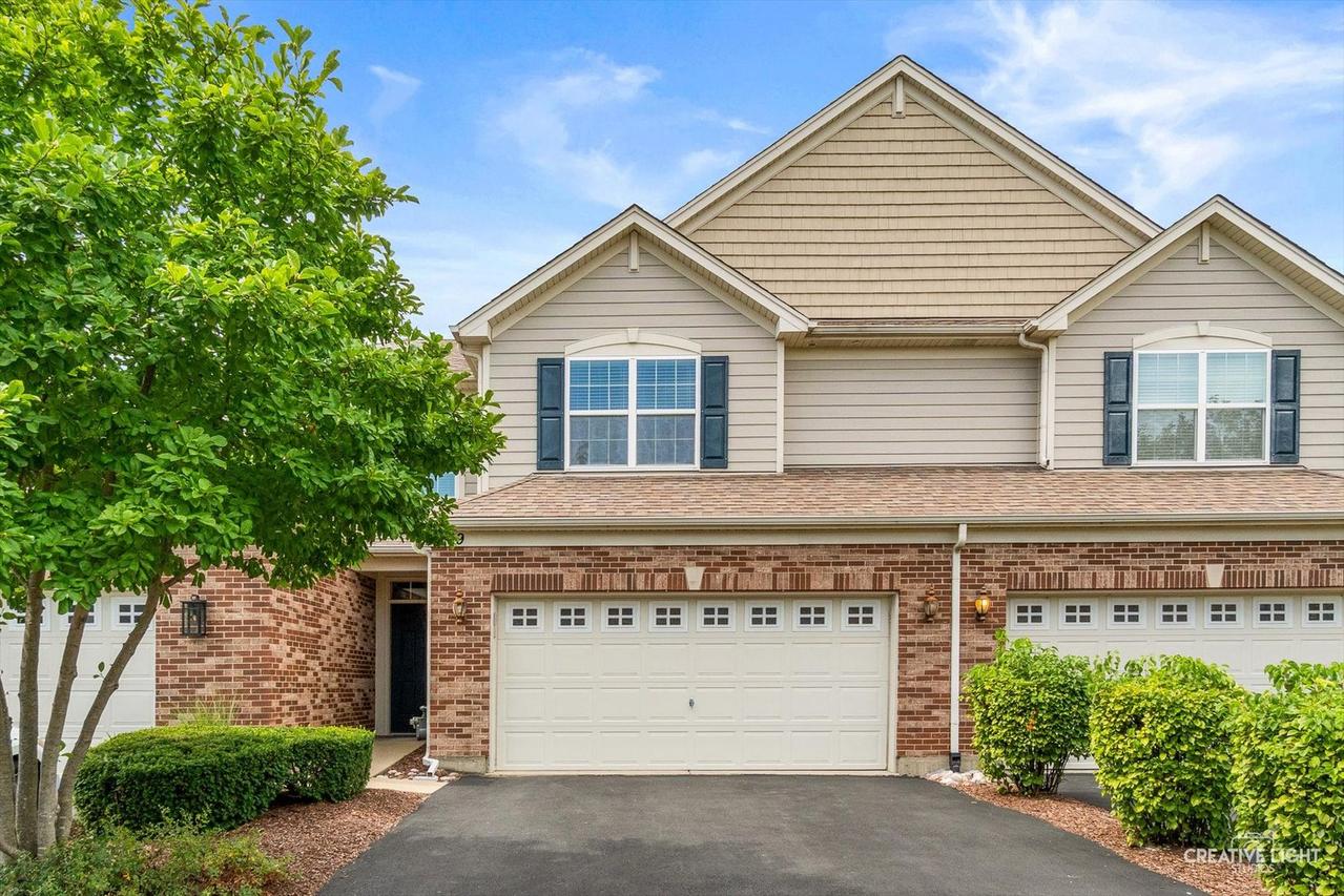 1209 John Hancock Dr., Bolingbrook, IL 60490