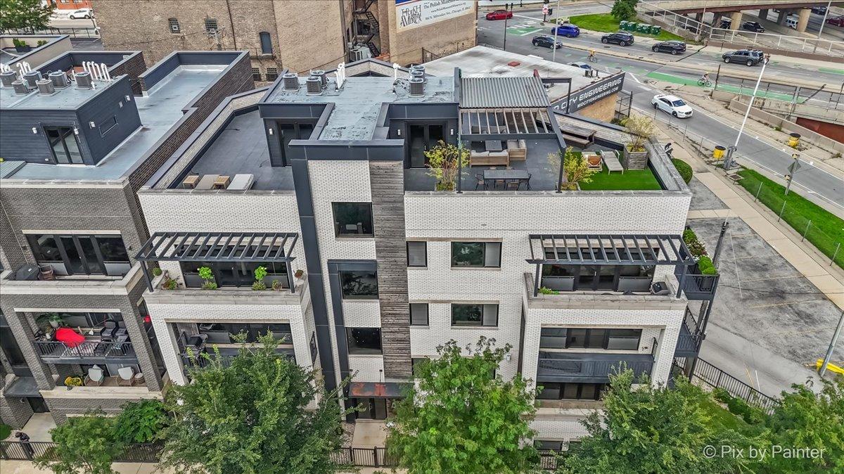 1334 W Walton St. #1W, Chicago, IL 60642