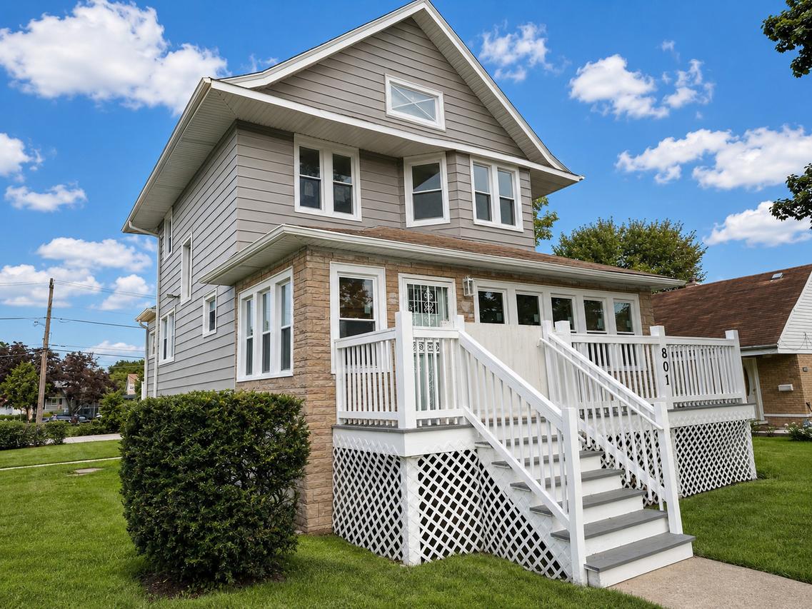 801 S 16th Ave., Maywood, IL 60153