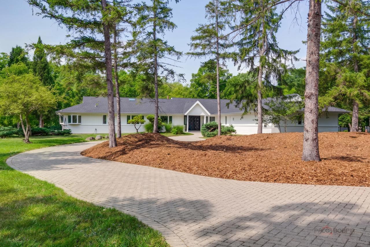 18 Alexandra Dr., Mettawa, IL 60048