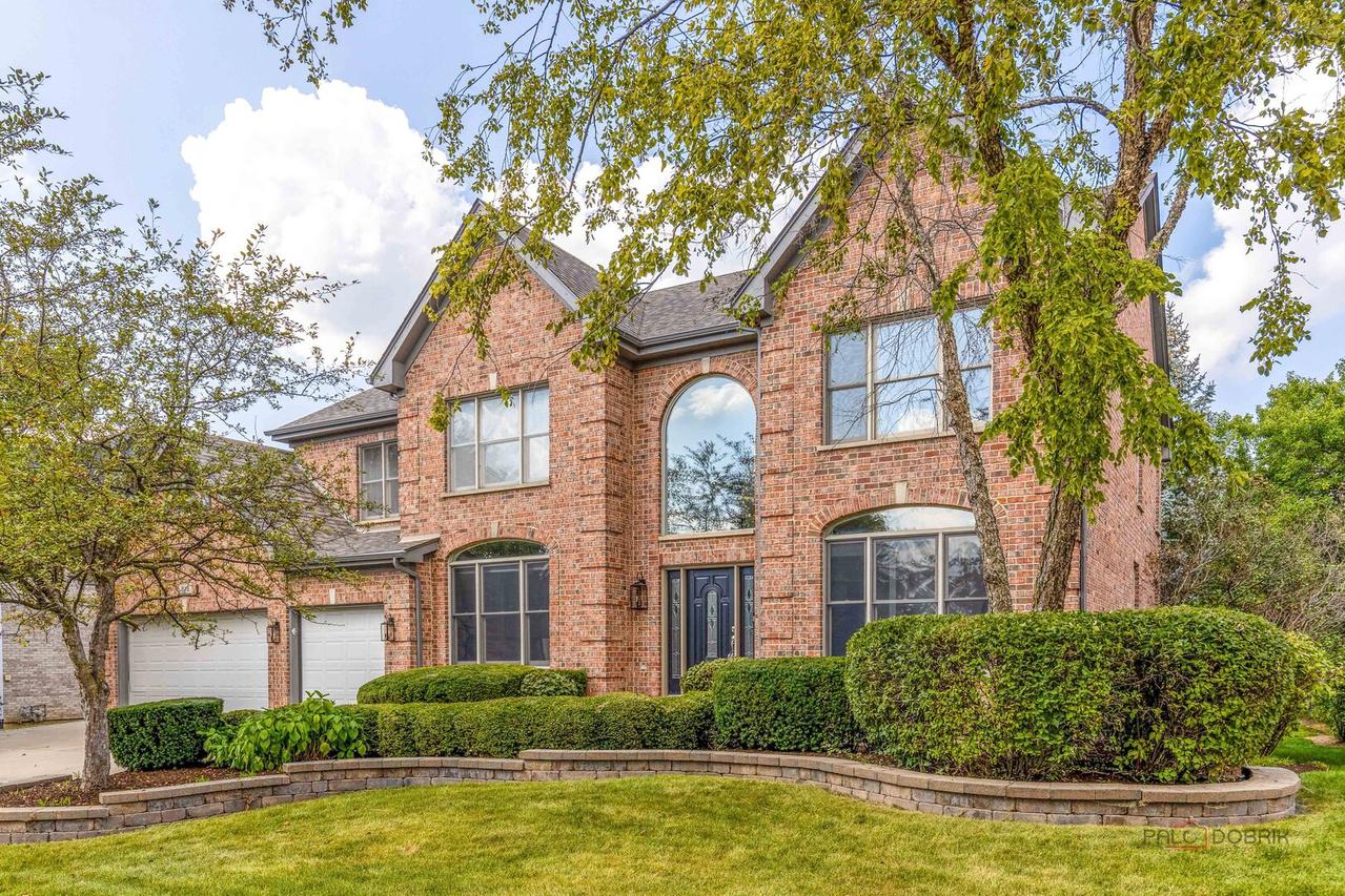 818 W Lukas Ave., Palatine, IL 60067