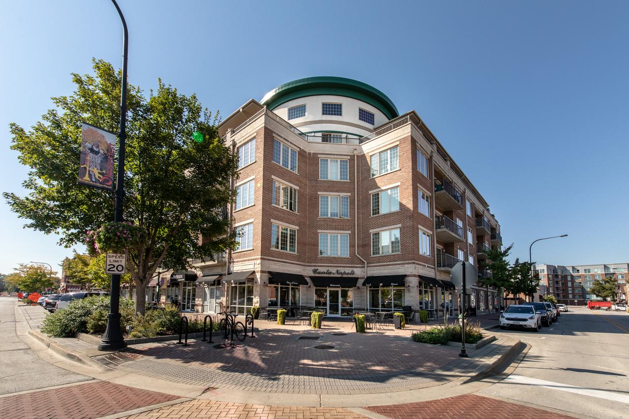 100 S Emerson St. #514, Mount Prospect, IL 60056