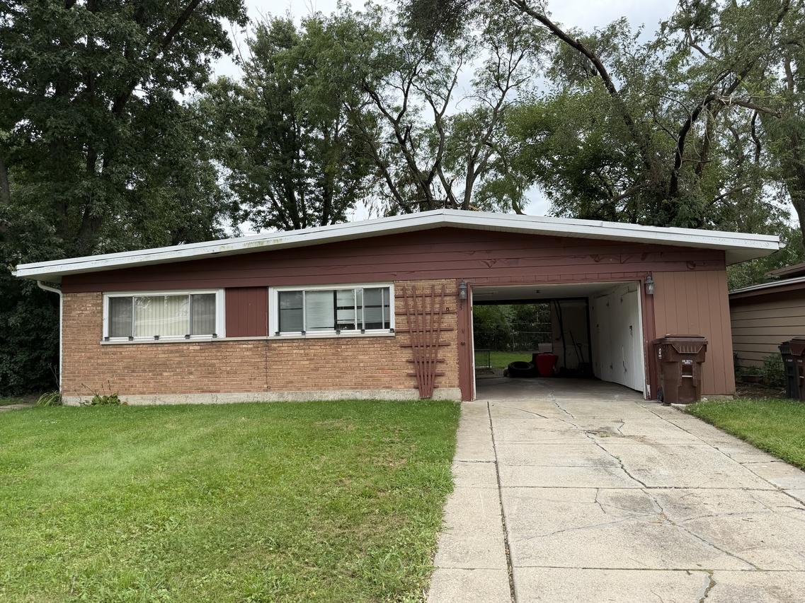 125 Algonquin St., Park Forest, IL 60466