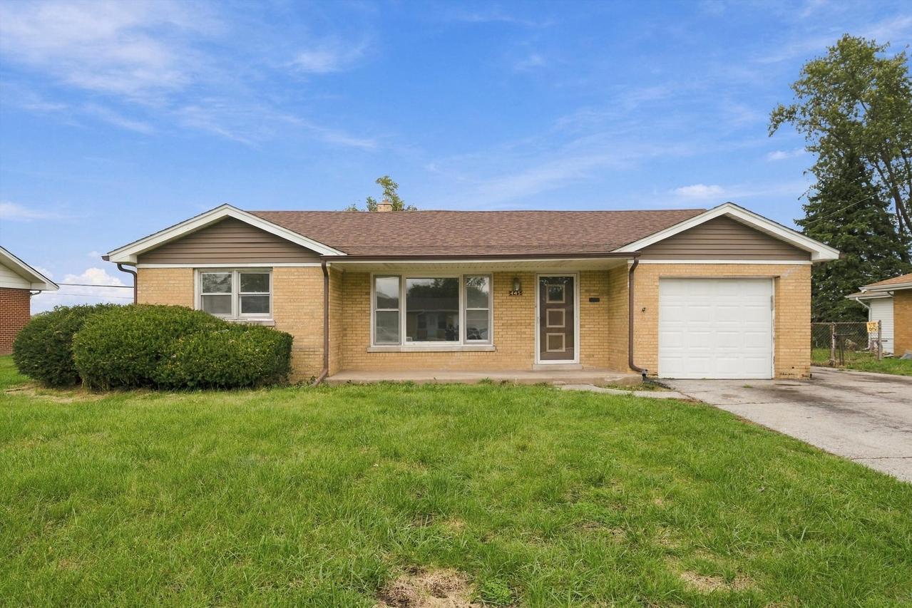 445 8th St., Chicago Heights, IL 60411