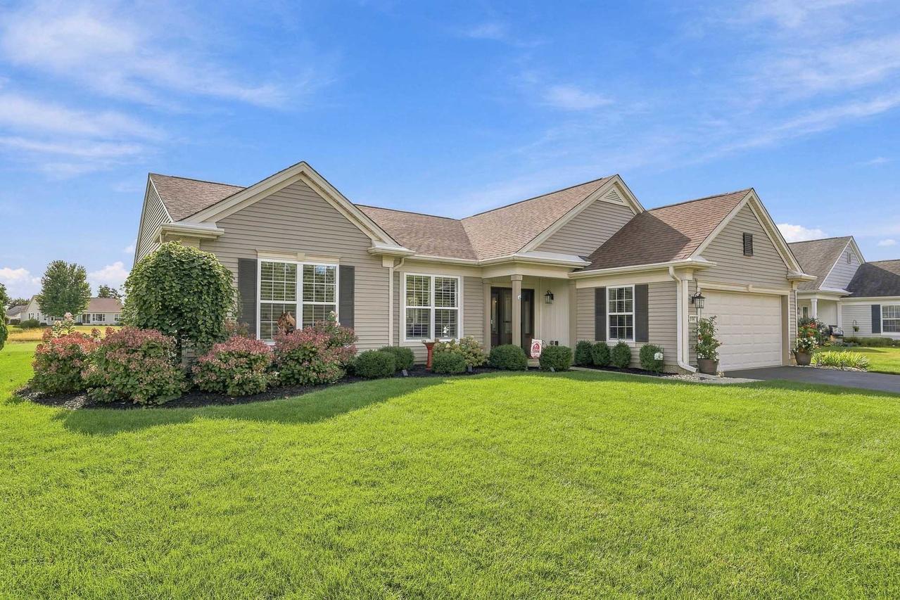 11990 Summer Ridge Ln., Huntley, IL 60142