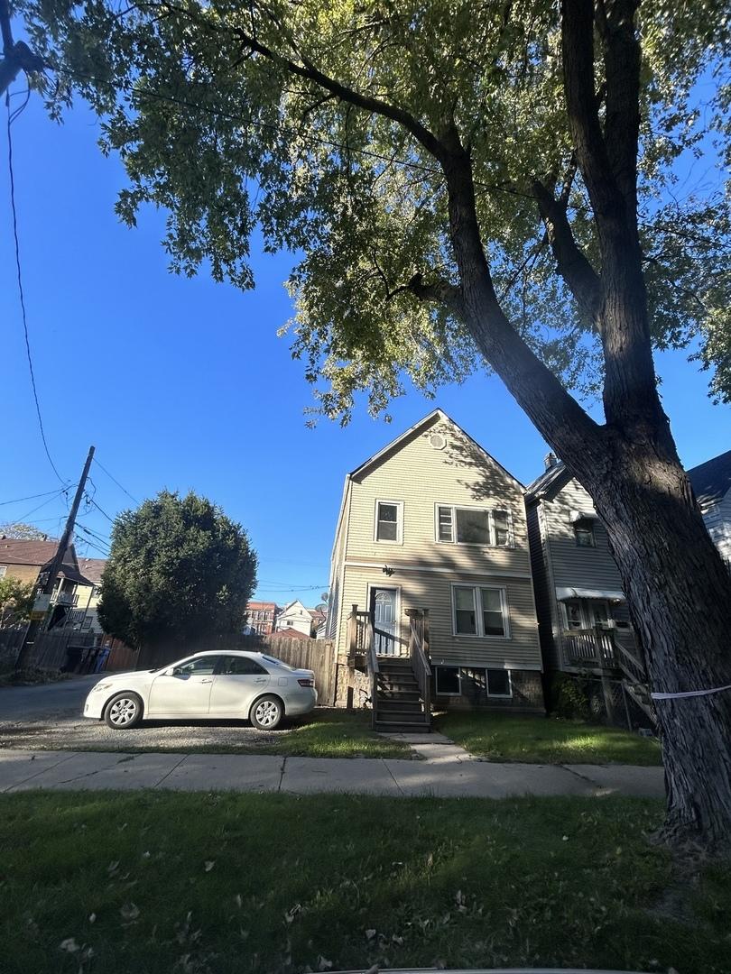 644 W 49th St., Chicago, IL 60609