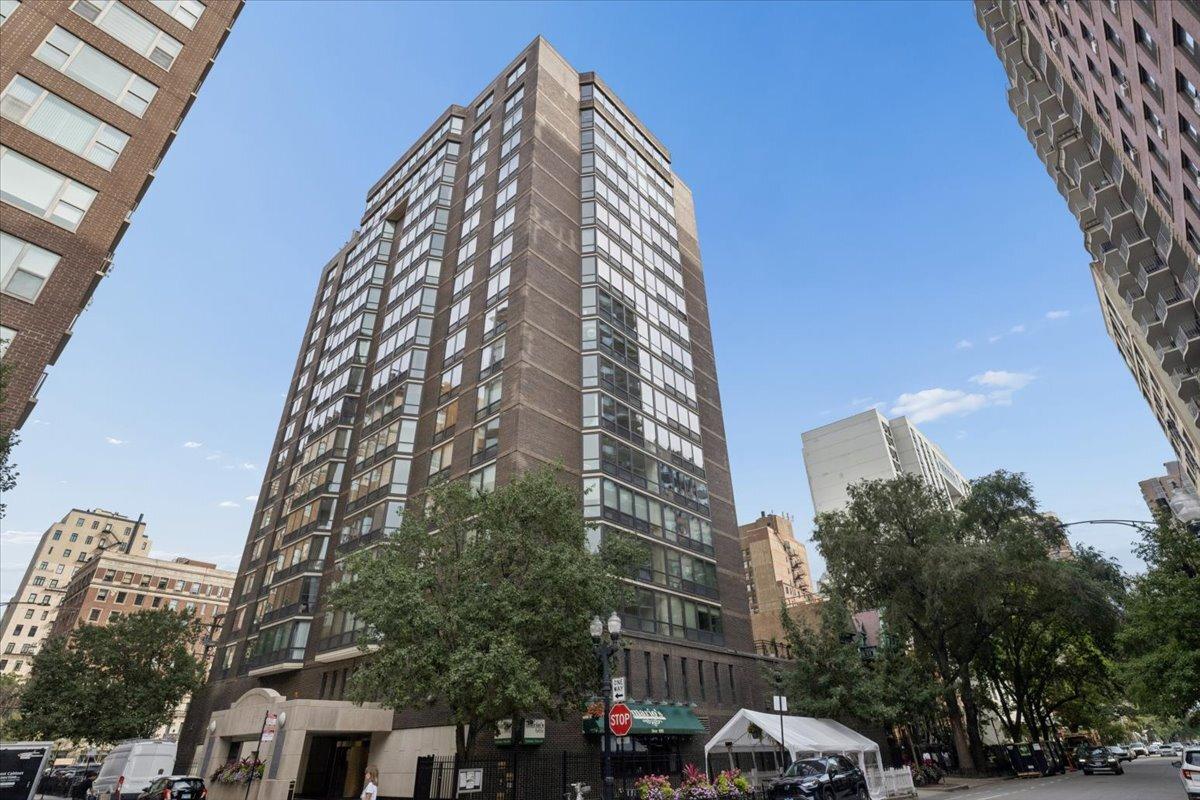 21 W Goethe St. #8H, Chicago, IL 60610