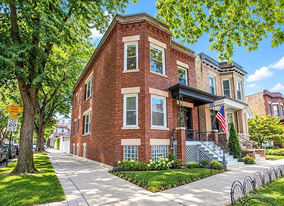 3657 N Hermitage Ave., Chicago, IL 60613