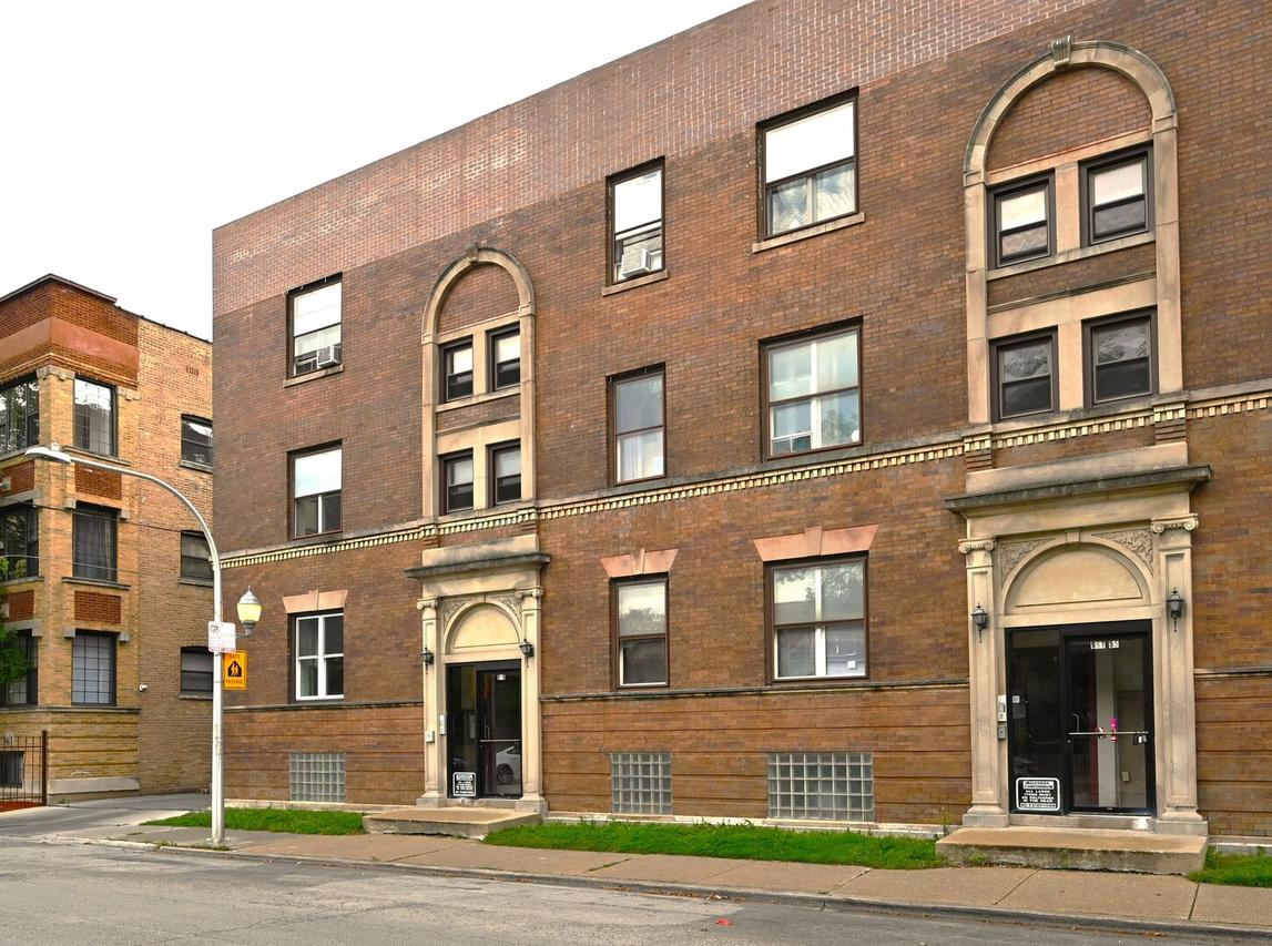 959 E 61st St. #2, Chicago, IL 60637