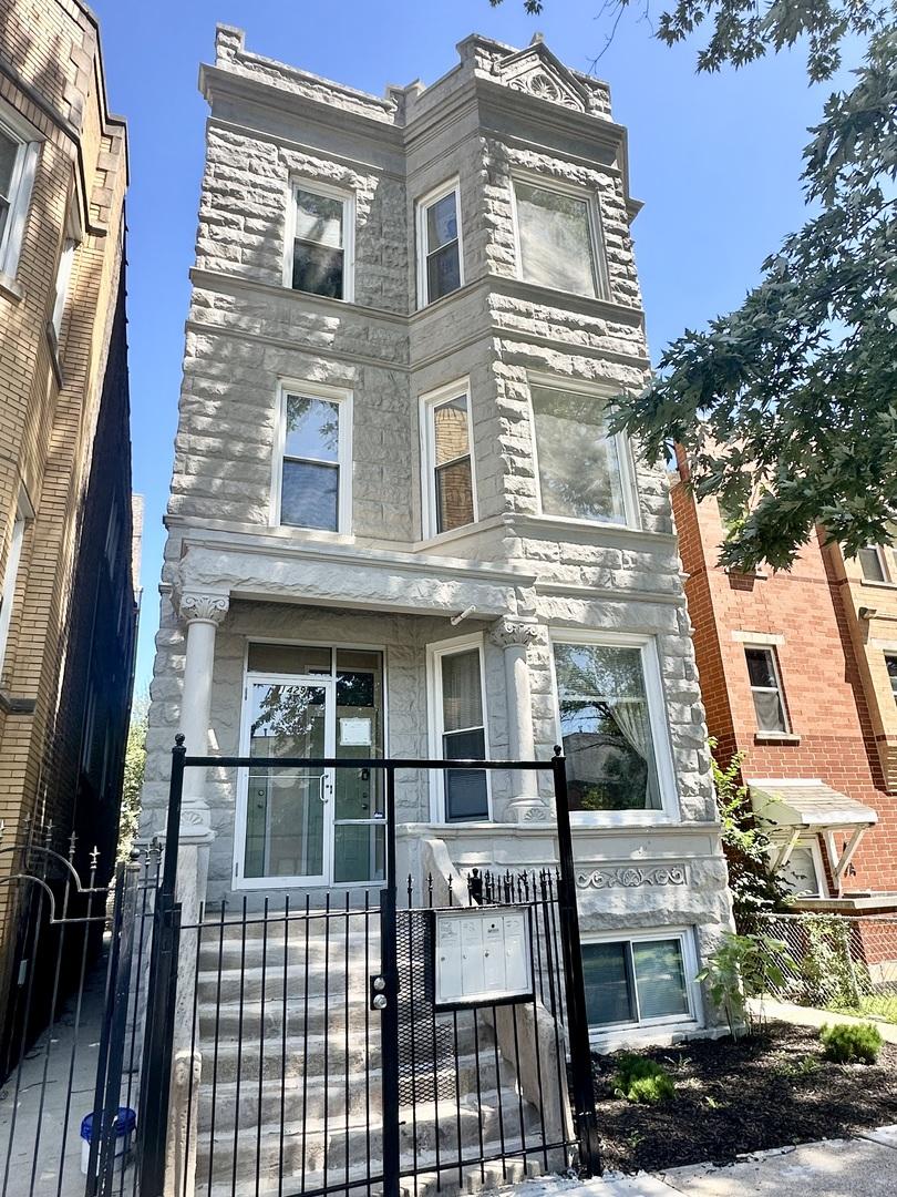 1429 N Fairfield Ave., Chicago, IL 60622