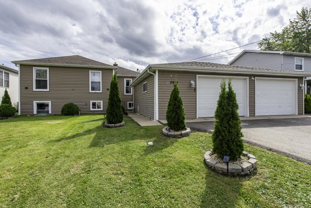 2903 W Nemesis Ave., Beach Park, IL 60087