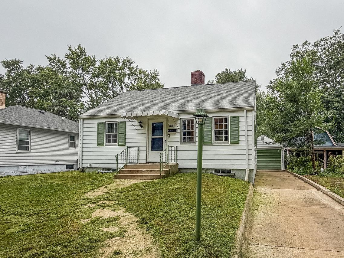 801 S Webber St., Urbana, IL 61801
