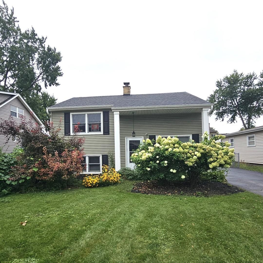 618 W Comstock Ave., Elmhurst, IL 60126