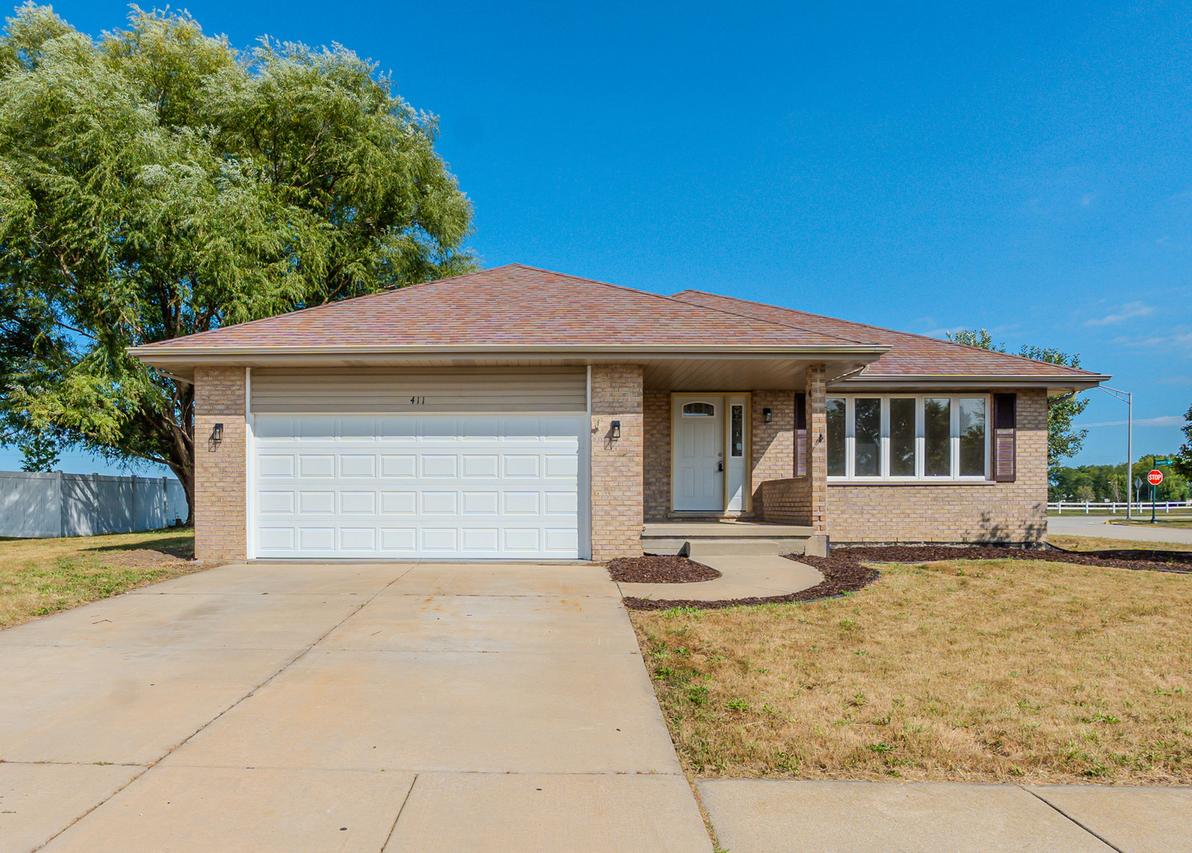 411 Shamrock Ln., Manteno, IL 60950